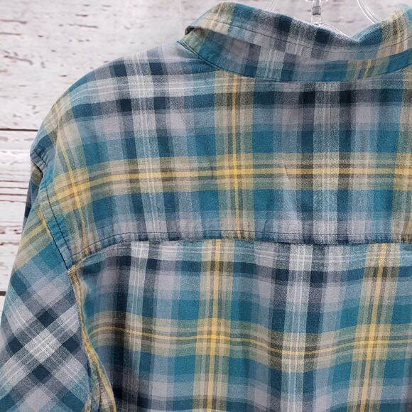 Columbia Sportwear Company Green Plaid Long Sleeve Shirt Size Medium - Picture 13 of 16